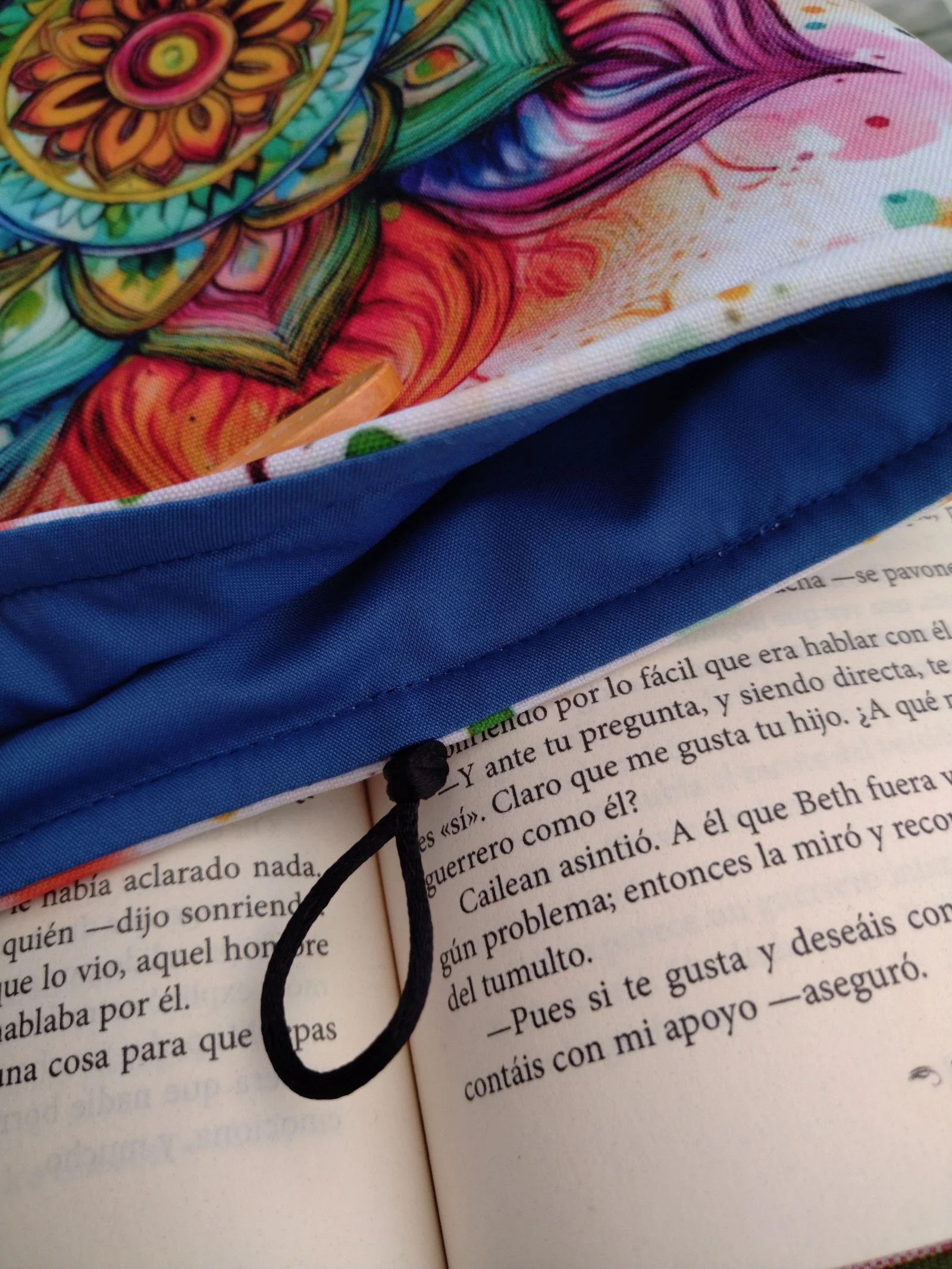 Célula literária acolchoada - design Mandala de aquarela - Feito à mão – photo 3
